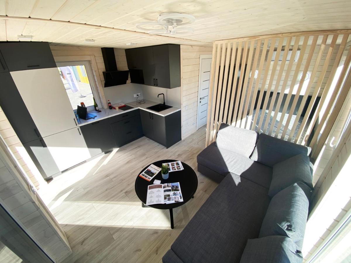 Tiny House Aan Het Water Op De Appelhof Villa Wommels Exterior photo